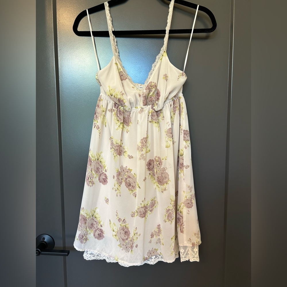 American Eagle Floral Dress with Lace